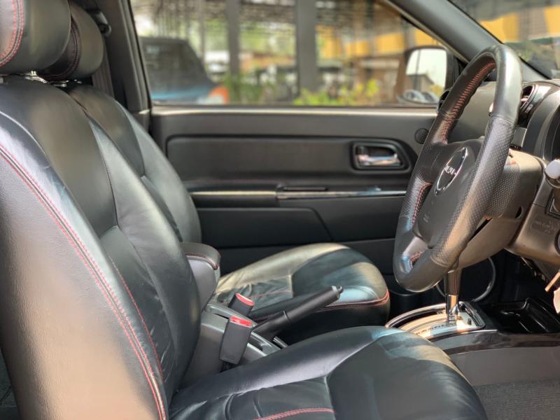 MU-7 CHOIZ 3.0 VGS 4X2 ,A/T (PPV)